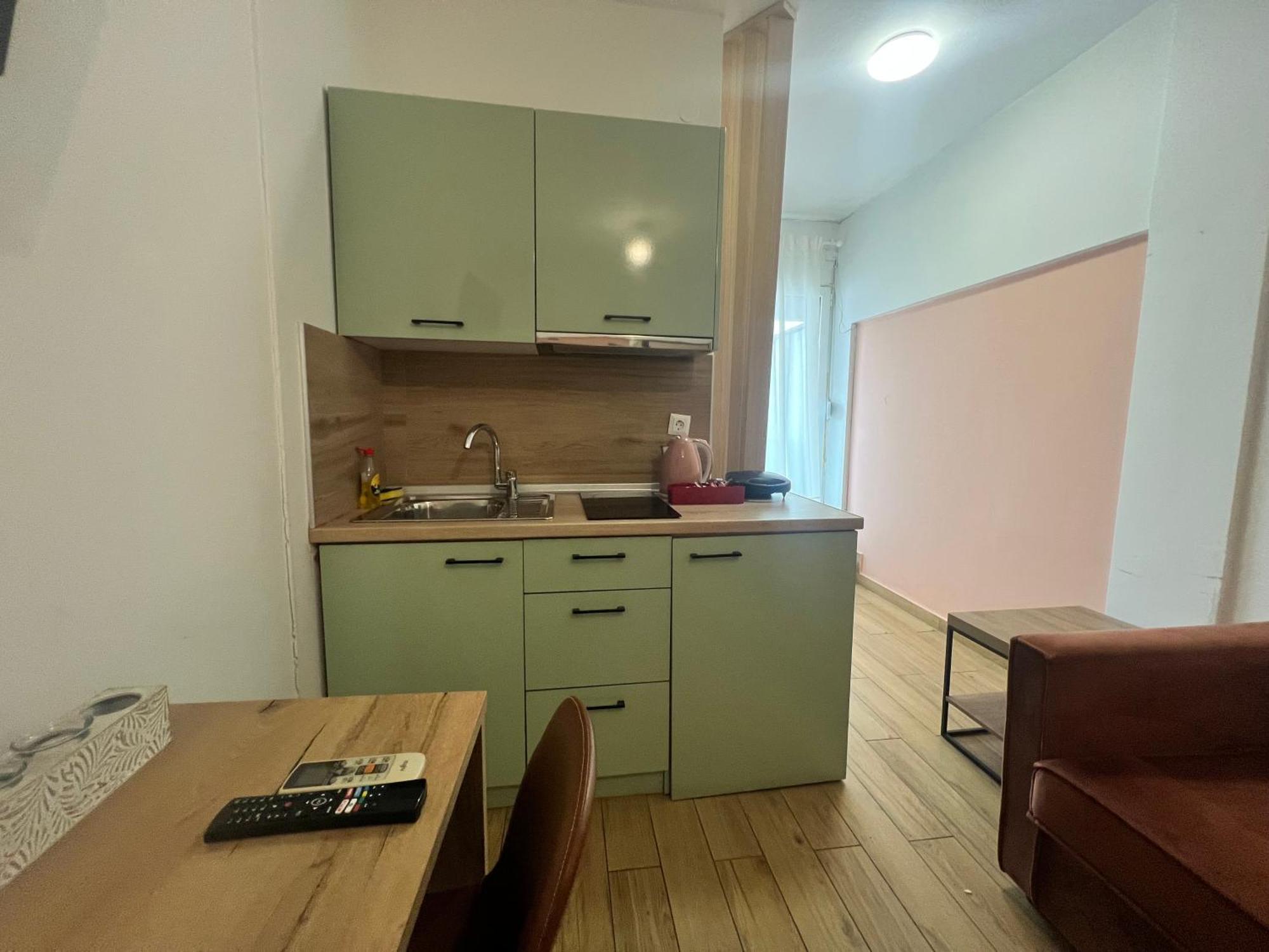 Dreamy Apartment City Center 7 Thesbnbgr Солун Екстериор снимка